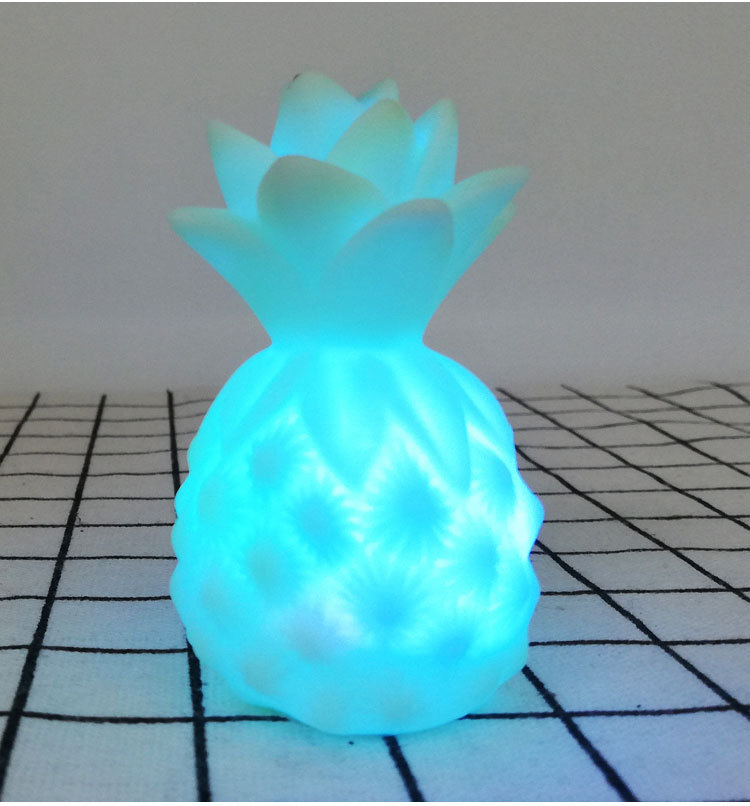 Ins creative gift pineapple key chain shining bag accessories hang plastic waterproof crafts wholesale