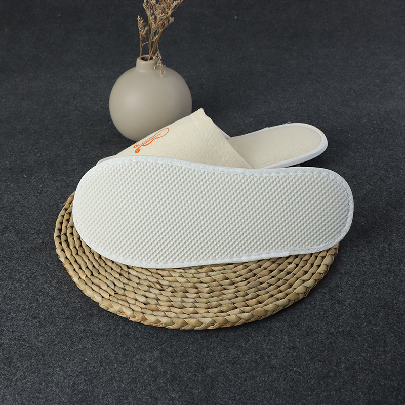 Vienna Hotel Supplies Disposable Toothbrush Set B & B Inn Tooth-Cleaners Comb Slippers Soap Wholesale