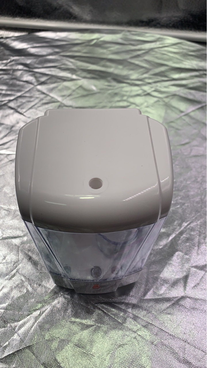In Stock Wholesale 700ml Automatic Soap Dispenser Infrared Induction Intelligent Sterilizer Wall-Mounted Disposable Soap Dispenser