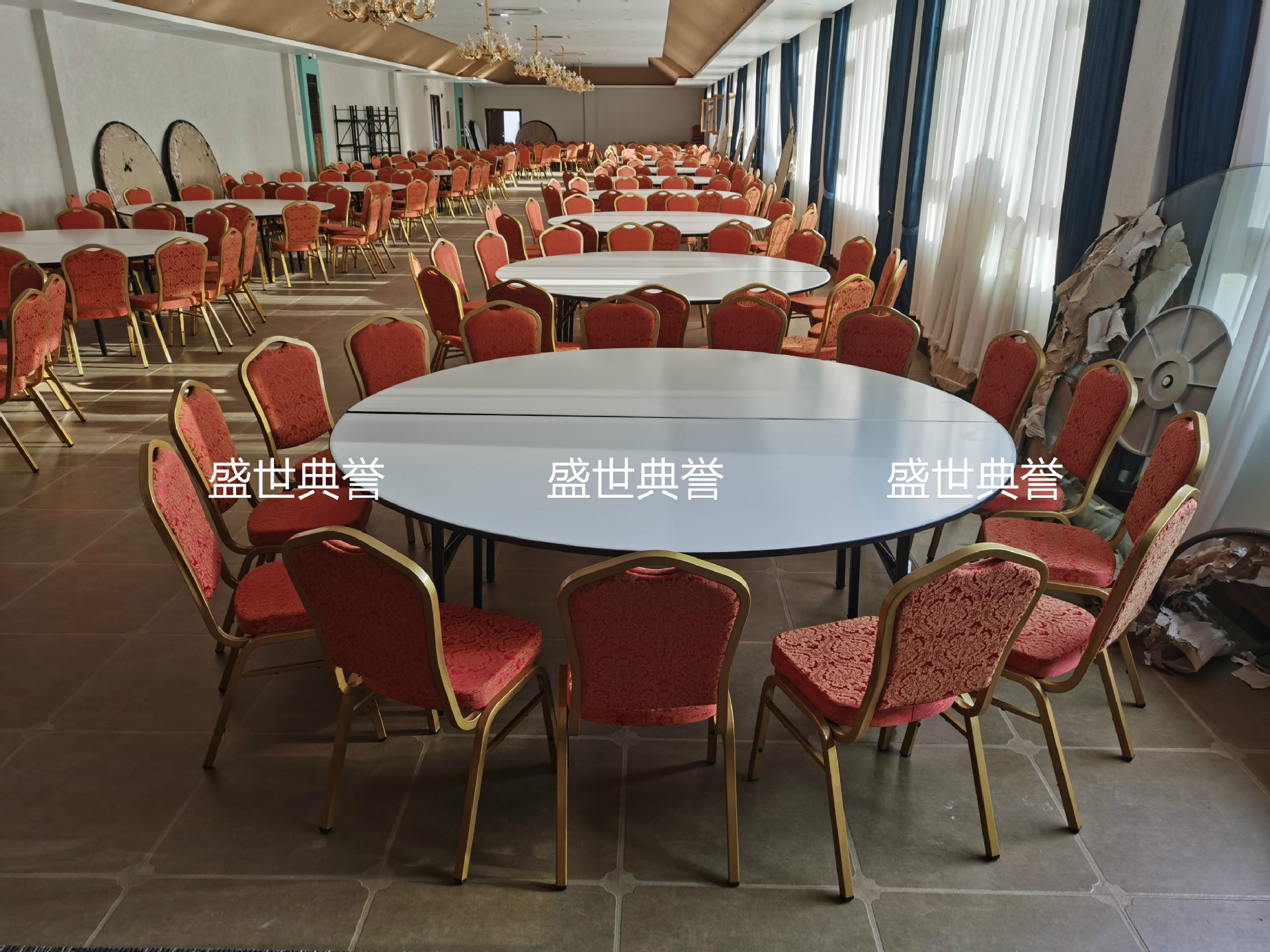 Folding Steel Chair Hotel Wedding Banquet Table and Chair Conference Chair Banquet Chair Wedding Dining Chair