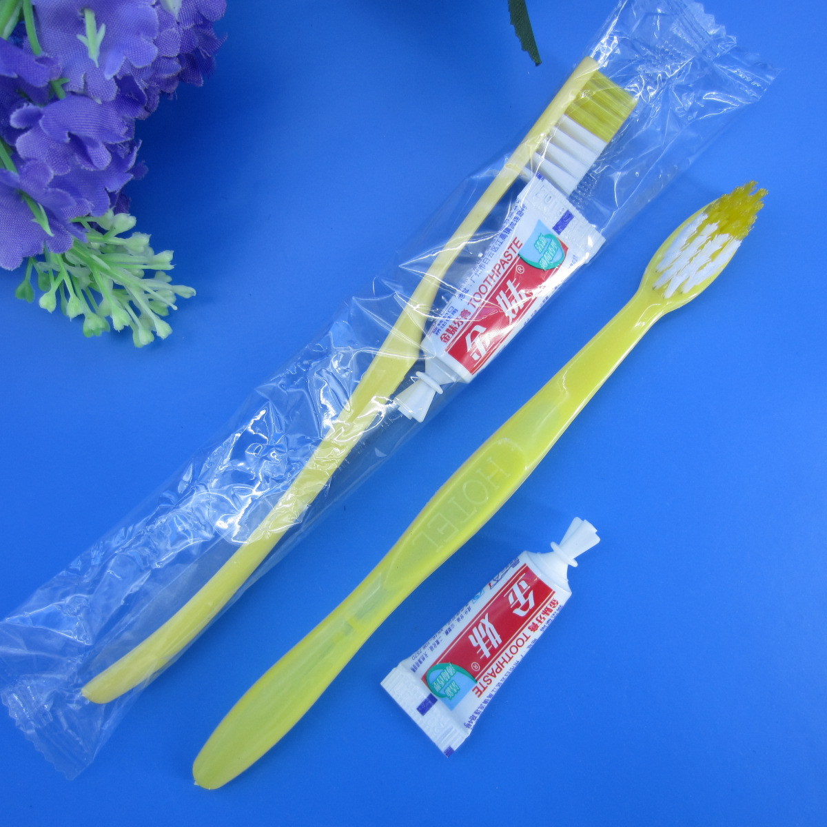 Hotel Hotel Toothbrush Supplies Disposable Toothbrush Toothpaste Tooth Brushing Utensil 2-in-1 Package Soft-Bristle Toothbrush Wholesale