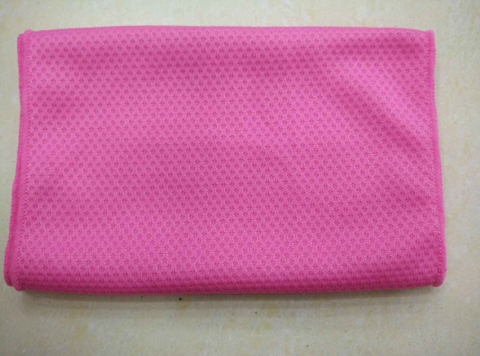 Cool towel magic cold towel cold felt towel Cool towel Cool towel time! Absorbent men and women running ice towel