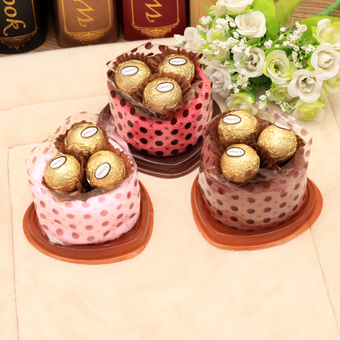 Chocolate heart Towel Wedding gift towel creative gift towel decoration Valentine's Day gift Chocolate heart Towel Wedding gift towel creative gift towel decoration Valentine's Day gift