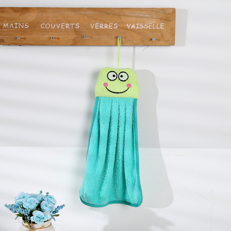 Polka dot cartoon hook towel towel super absorbent do not lose hair coral plush towel manufacturer direct sale