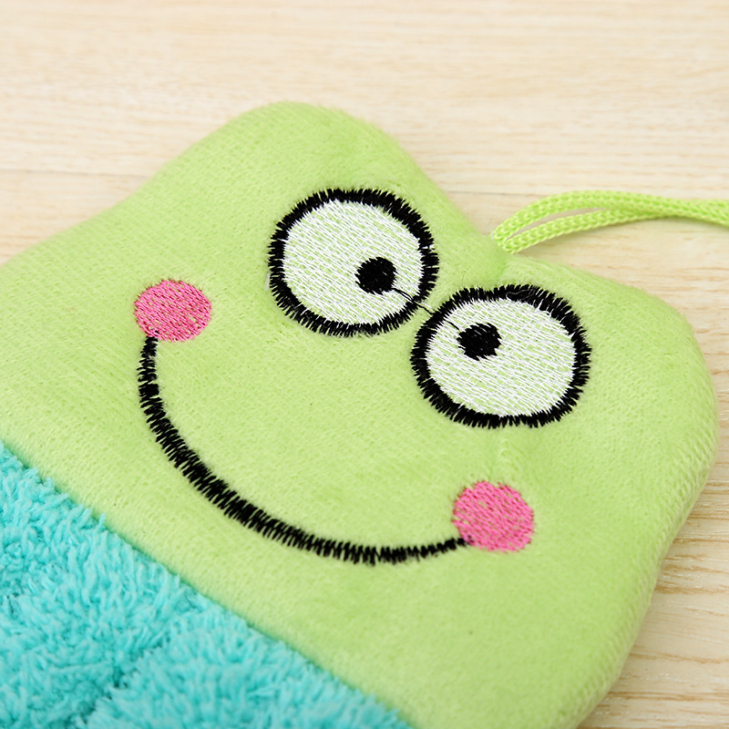 Polka dot cartoon hook towel towel super absorbent do not lose hair coral plush towel manufacturer direct sale