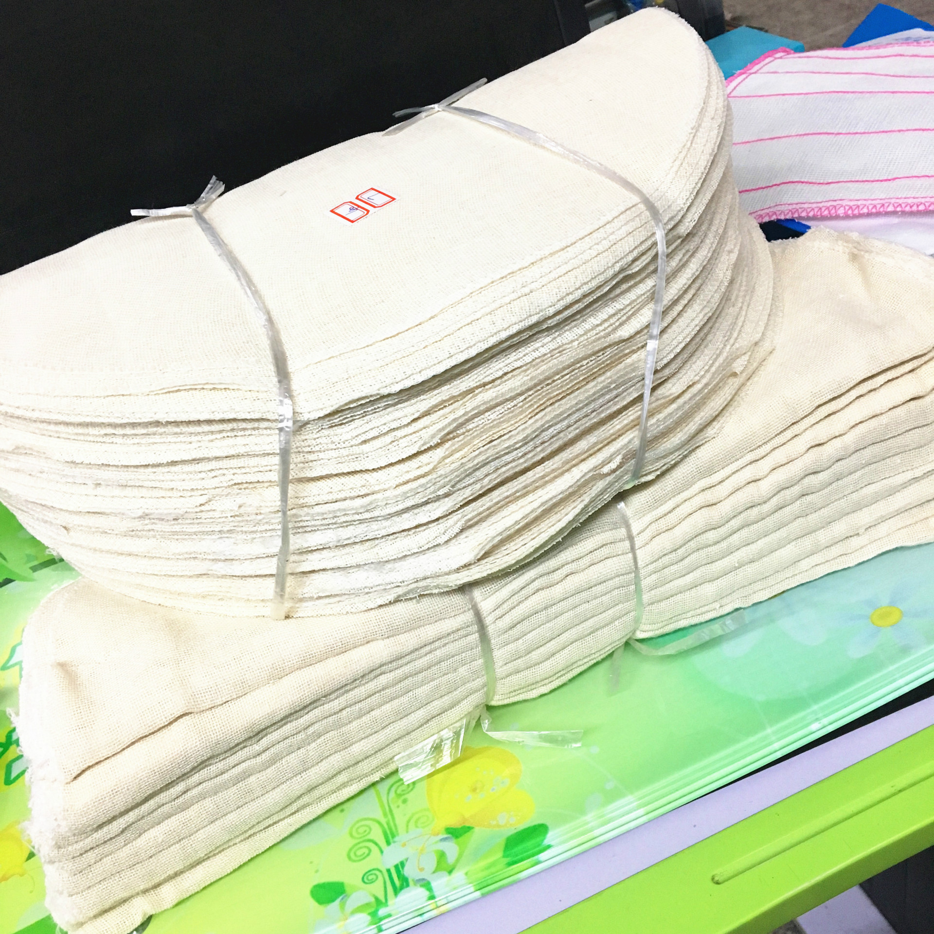 Yarn Steamer Cloth Edge-Covered Breathable Cage Tray Cloth Non-Stick Pan Gauze Filter Rice Cooking Steamed Stuffed Bun Tray Cloth Steamer Cloth Wholesale