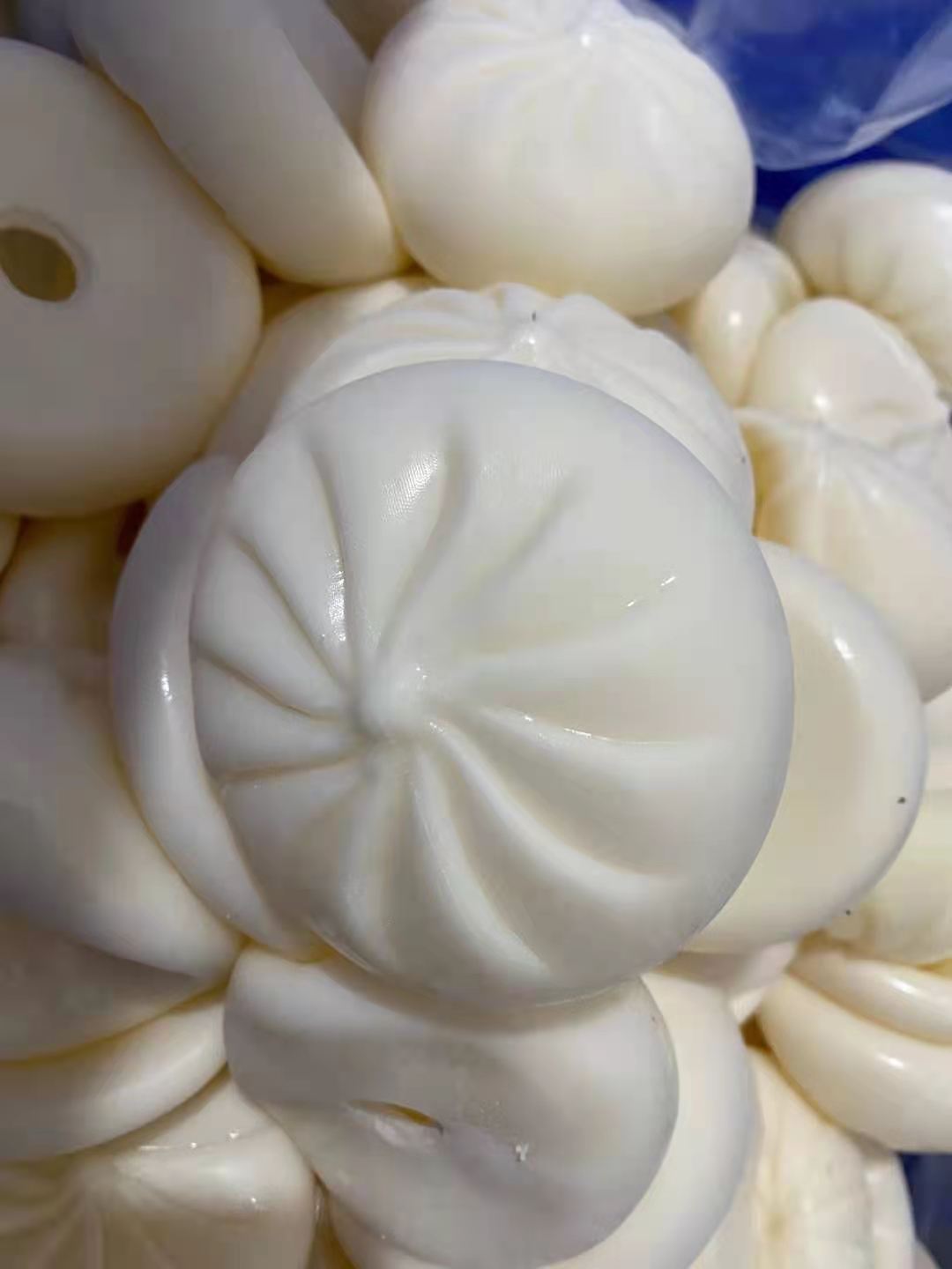 Simulation Big Steamed Stuffed Bun with Cage Action Figure Squeeze Steamed Stuffed Bun Toy TPR Cha Siu Bao Squeezing Toy Factory in Stock