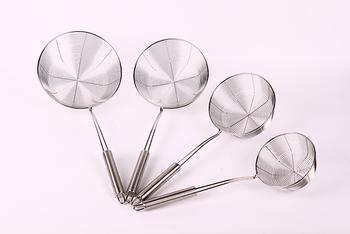 Stainless steel scoop scoop colander Shao Shao noodle Lo Mein, fried fish, water strainer spoon of spicy hot line 