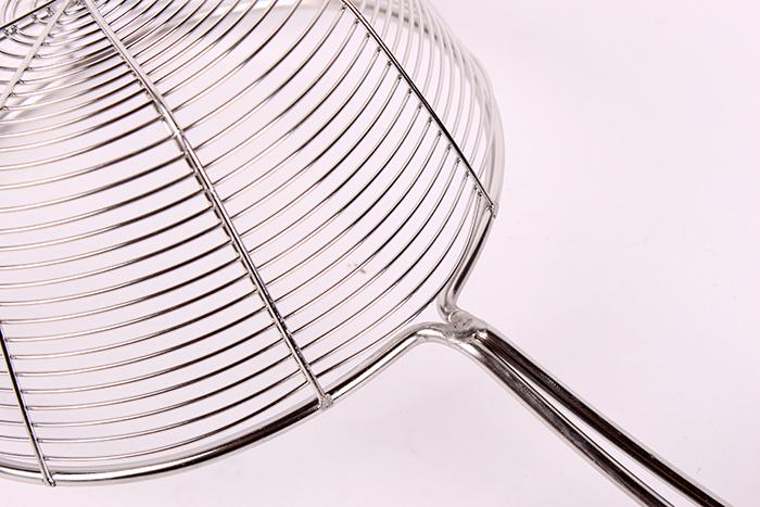 Stainless steel scoop scoop colander Shao Shao noodle Lo Mein, fried fish, water strainer spoon of spicy hot line Stainless steel scoop scoop colander Shao Shao noodle Lo Mein, fried fish, water strainer spoon of spicy hot line