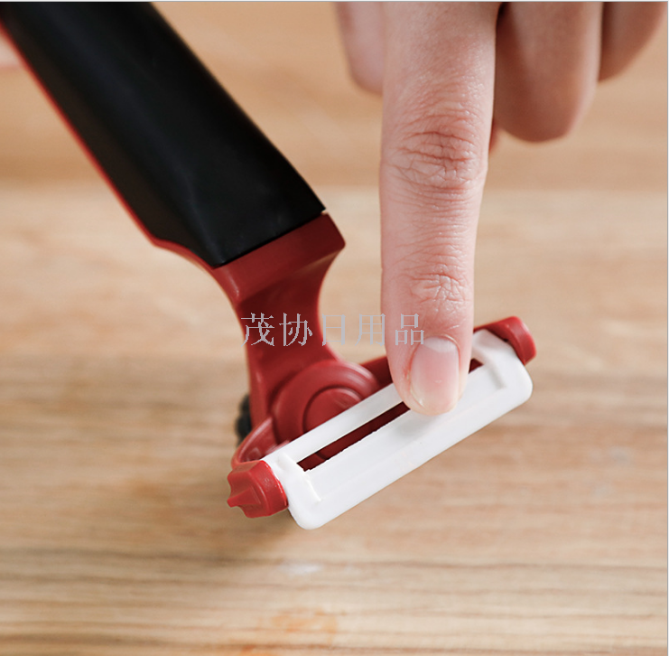 Multi-function 180-degree rotating knife head peeler fruit apple peeler melon fruit potato paring knife