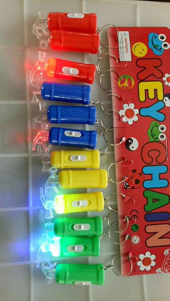 A Fire extinguisher has added a key chain LED key chain lamp A Fire extinguisher has added a key chain LED key chain lamp
