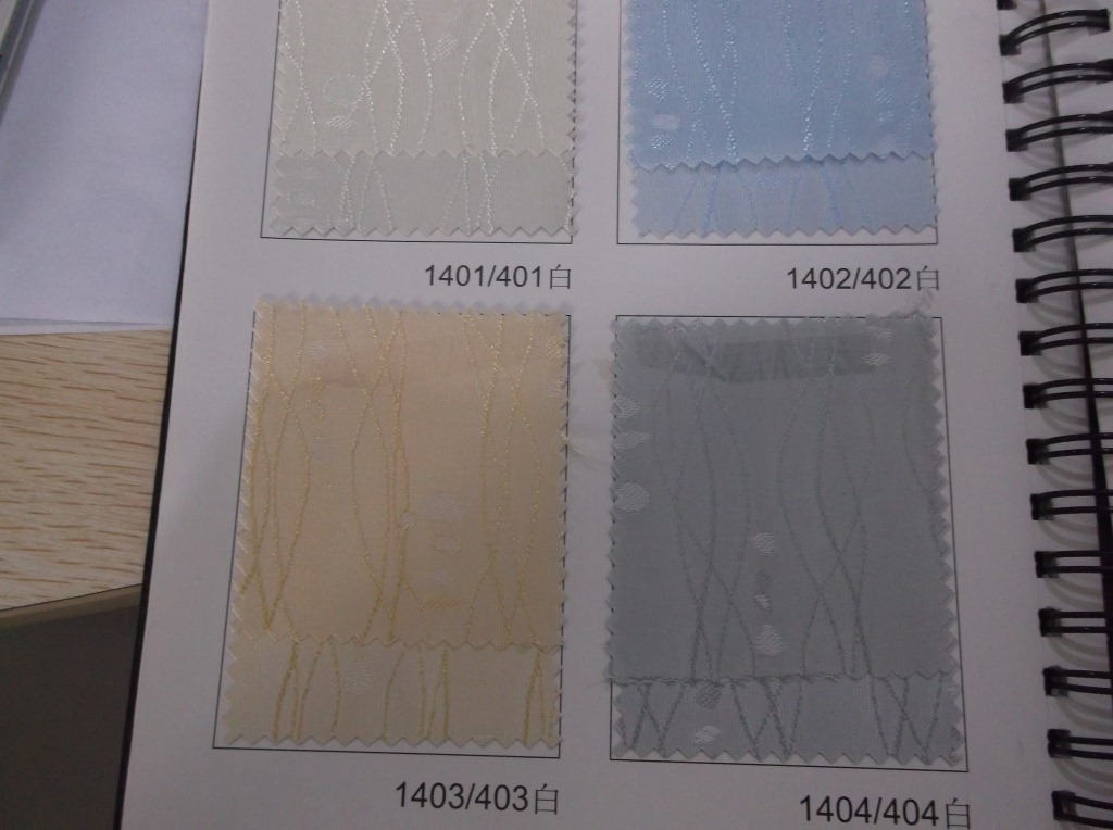 Ultrasonic machine cutting office curtains drawing bead curtain project shutter manufacturers direct Ultrasonic machine cutting office curtains drawing bead curtain project shutter manufacturers direct