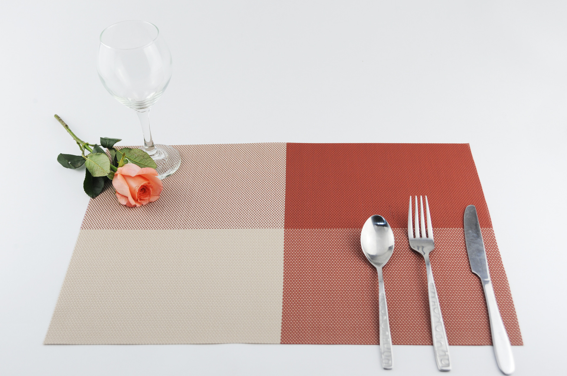 Tian zig-zaggy dining mat PVC western food heat insulation pad Japanese style simple table mat cup pad wholesale a hair Tian zig-zaggy dining mat PVC western food heat insulation pad Japanese style simple table mat cup pad wholesale a hair