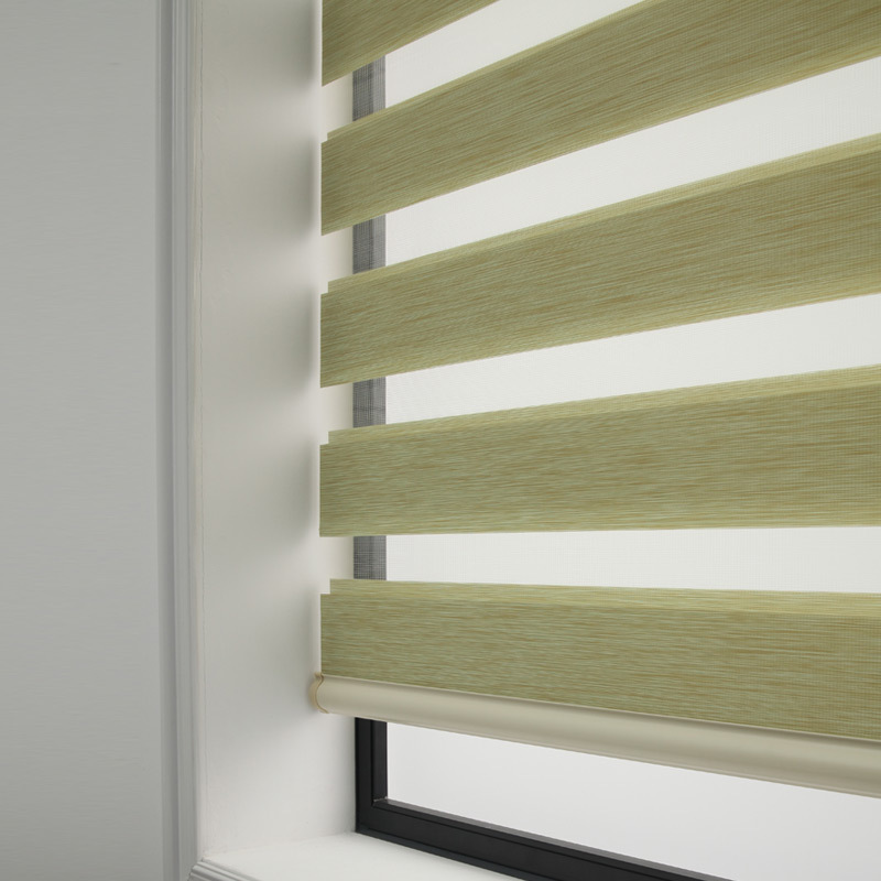 The multi-colored soft curtains shutter toilet kitchen hand pull bead roller electric Zebra curtain