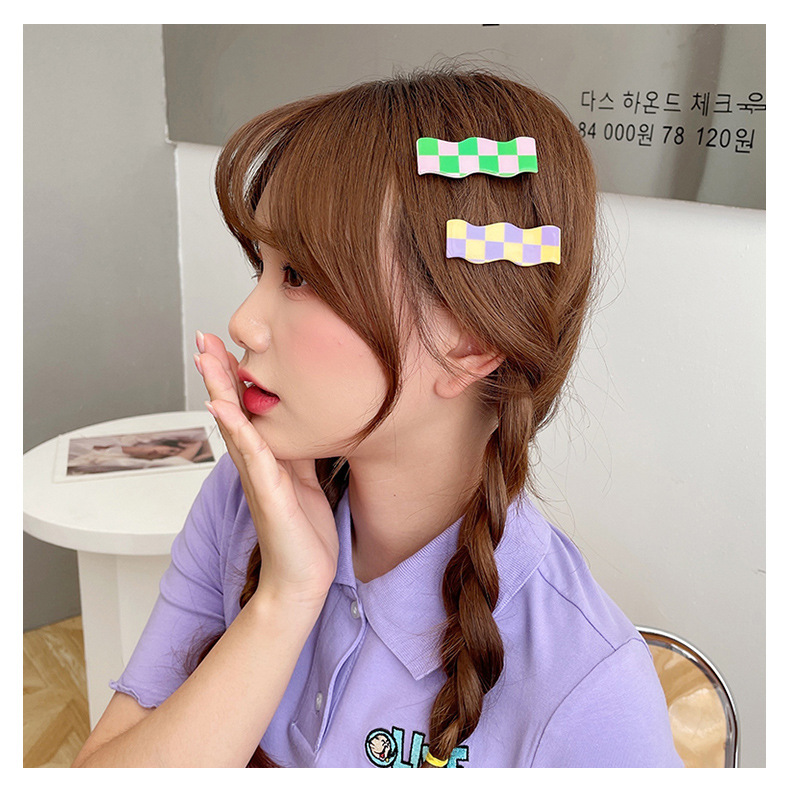New Accessories Wave Checkerboard Plaid Hairpin Sweet All-Matching Bang Clip Color Plaid Hair Clip Side Clip Internet Celebrity Hair Accessories New Accessories Wave Checkerboard Plaid Hairpin Sweet All-Matching Bang Clip Color Plaid Hair Clip Side Clip Internet Celebrity Hair Accessories