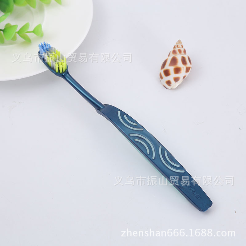 Frog QN168B-C2 German Imported Spiral Bristle Wave Shape Super Clean Medium Hair Toothbrush Frog QN168B-C2 German Imported Spiral Bristle Wave Shape Super Clean Medium Hair Toothbrush