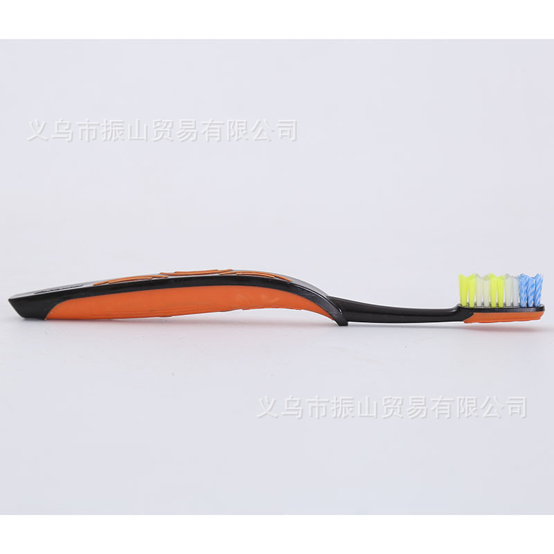 Frog QN168B-C2 German Imported Spiral Bristle Wave Shape Super Clean Medium Hair Toothbrush Frog QN168B-C2 German Imported Spiral Bristle Wave Shape Super Clean Medium Hair Toothbrush