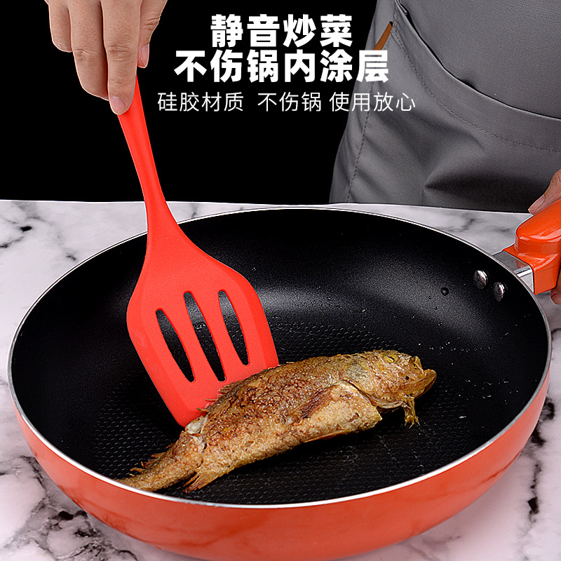 All-Inclusive Wooden Handle Silicone Kitchenware 10-Piece Set Spatula Kitchen Utensils Home Supplies Set Silicone Shovel Tools