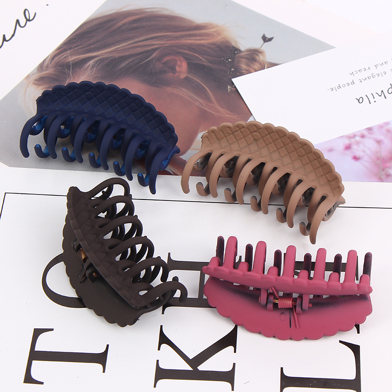 Red Wave South Korean temperament simple Ins retro medium size grab clip ladies shower tray hair environmental plastic hairpin