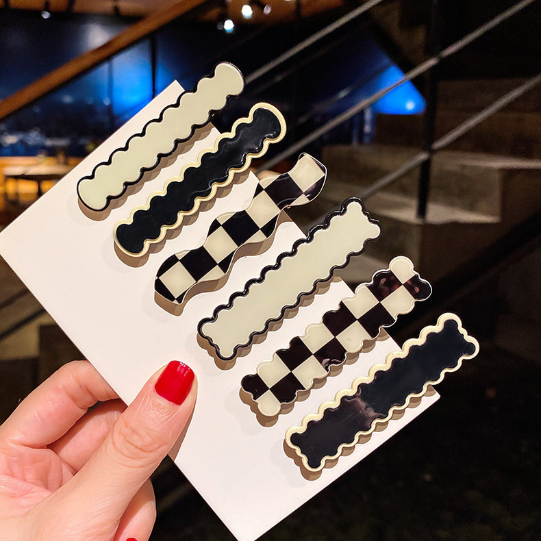 Simple Wave Chessboard Plaid Barrettes Duckbill Side Clip Bang Clip Black And White Plaid Hair Clip Side Clip Retro Fringe Accessory Simple Wave Chessboard Plaid Barrettes Duckbill Side Clip Bang Clip Black And White Plaid Hair Clip Side Clip Retro Fringe Accessory