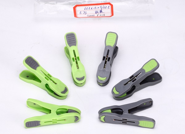Natural Lin plastic clip home plastic clothes clip fashion color Size: 63.5 * 15 * 9/33.5 mm