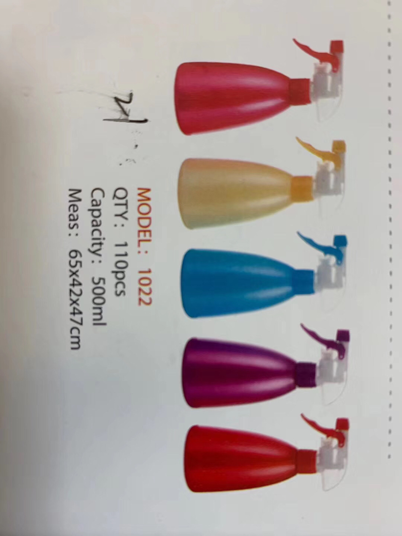 Plastic sprayer hand clasp pearlescent spray bottle