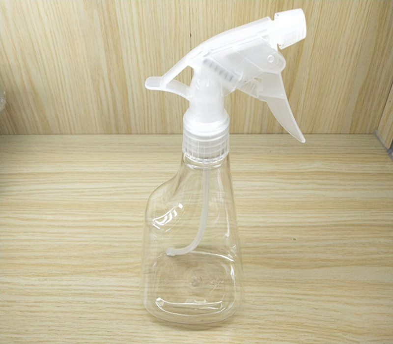 Portable Hand Pressure Sprinkling Can Plastic Watering Sprayer Balcony Home Plant Watering Pot Gardening Sprinkling Can