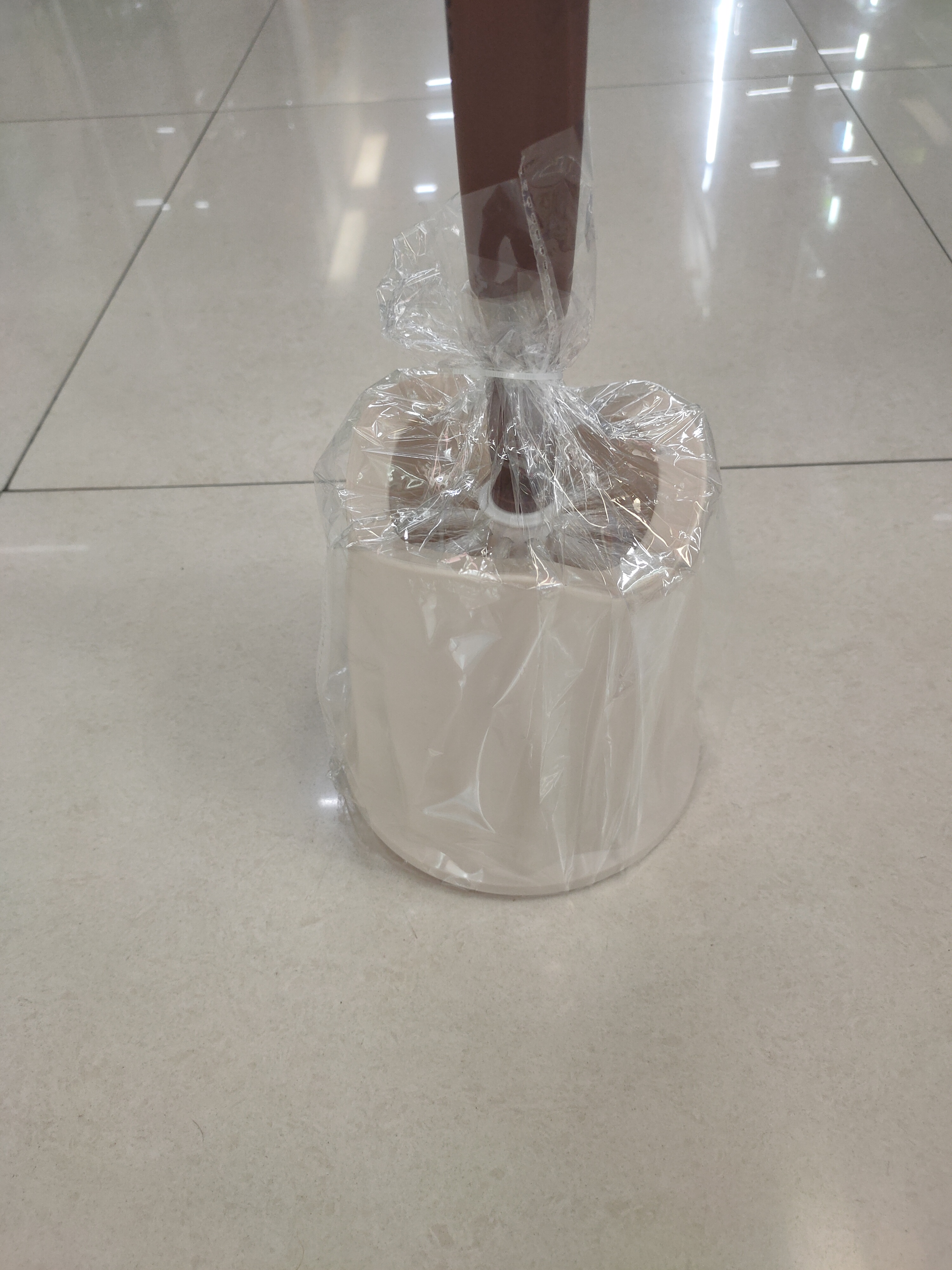 New creative toilet brush with base stainless steel handle toilet brush set household bathroom cleaning brush