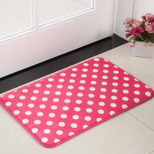 Classic Dot Carpet Floor Mat Simple Non-Slip Mat Home Bathroom Door Mat Absorbent Flannel Floor Mat