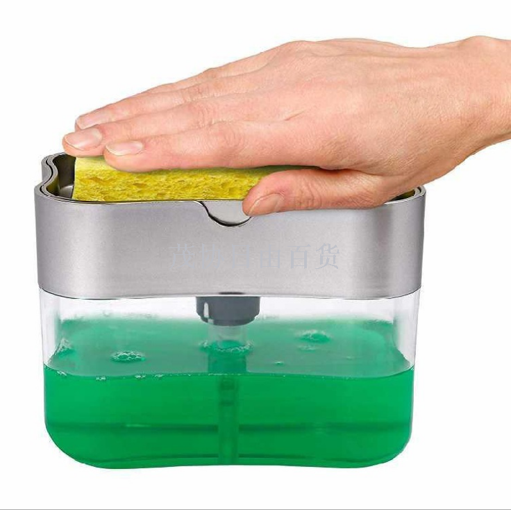 Press the liquid box out of the liquid box with a clean cloth and a soap box for washing dishes, pans and brushes