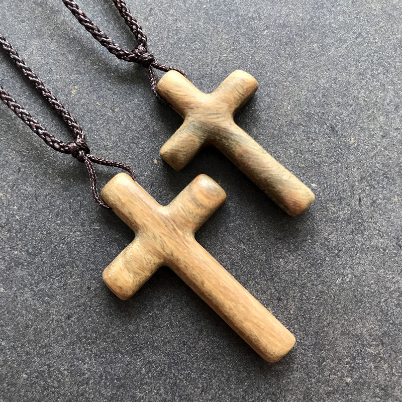 Cherish Solid Wood Cross Necklace Red Sandalwood Guajacwood Ebony Pendant Fashion Casual Ornament Yishu Home Crafts Cherish Solid Wood Cross Necklace Red Sandalwood Guajacwood Ebony Pendant Fashion Casual Ornament Yishu Home Crafts