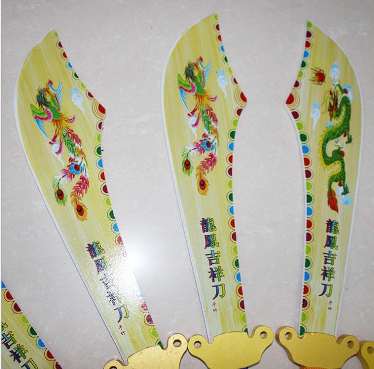 Manufacturers direct sales of new wood crafts dragon and phoenix lucky knife children exquisite toy wood knives. Manufacturers direct sales of new wood crafts dragon and phoenix lucky knife children exquisite toy wood knives.
