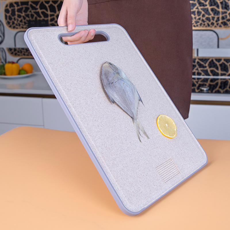 Straw Non-Slip Plastic Cutting Board Hanging Complementary Food Chopping Board for Fruits
