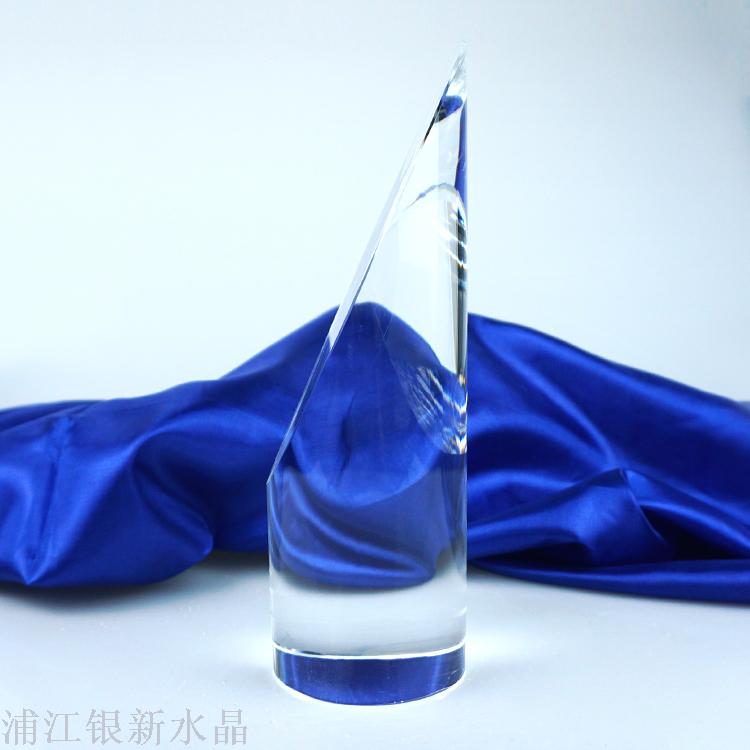 Manufacturers wholesale crystal crafts inside the carved column decoration high quality creative custom crystal column trophy
