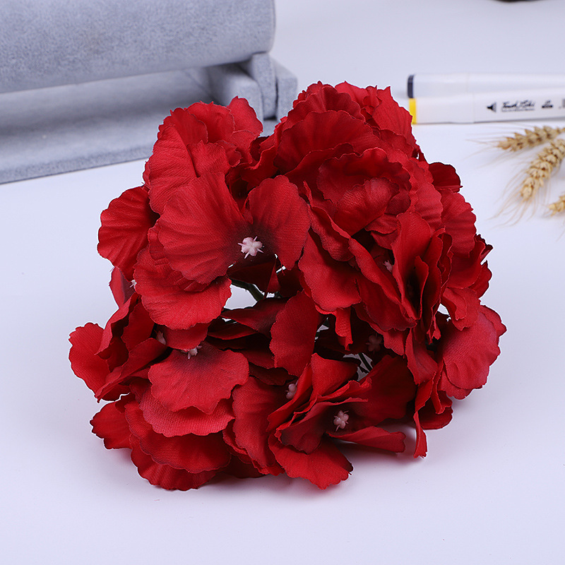 Spot Supply Hydrangea Head Artificial Flower Artificial Flower Wedding Wedding Arrangement Arch Home Flower Wall Decoration Spot Supply Hydrangea Head Artificial Flower Artificial Flower Wedding Wedding Arrangement Arch Home Flower Wall Decoration