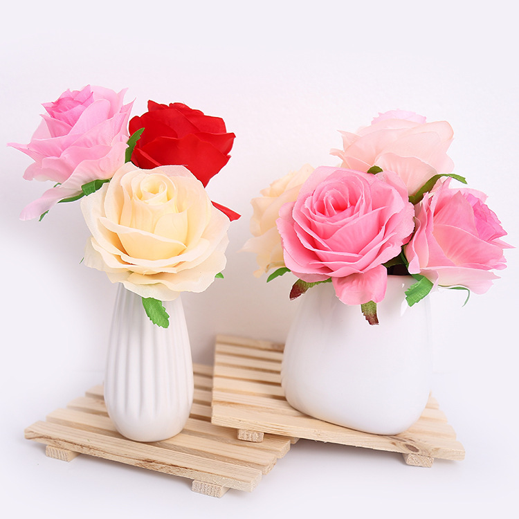 Factory Direct Sales Rose Perianth Artificial Rose Flower Wholesale DIY Silk Cloth Artificial Flower Wall Artificial Rose Flower