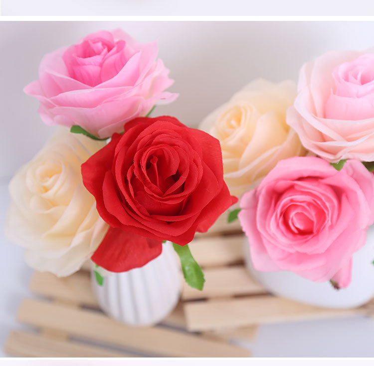 Factory Direct Sales Rose Perianth Artificial Rose Flower Wholesale DIY Silk Cloth Artificial Flower Wall Artificial Rose Flower Factory Direct Sales Rose Perianth Artificial Rose Flower Wholesale DIY Silk Cloth Artificial Flower Wall Artificial Rose Flower