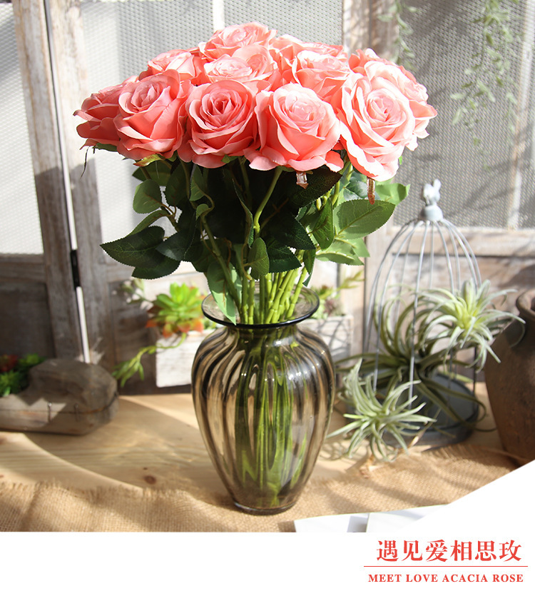 Factory Direct Sales Rose Perianth Artificial Rose Flower Wholesale DIY Silk Cloth Artificial Flower Wall Artificial Rose Flower Factory Direct Sales Rose Perianth Artificial Rose Flower Wholesale DIY Silk Cloth Artificial Flower Wall Artificial Rose Flower