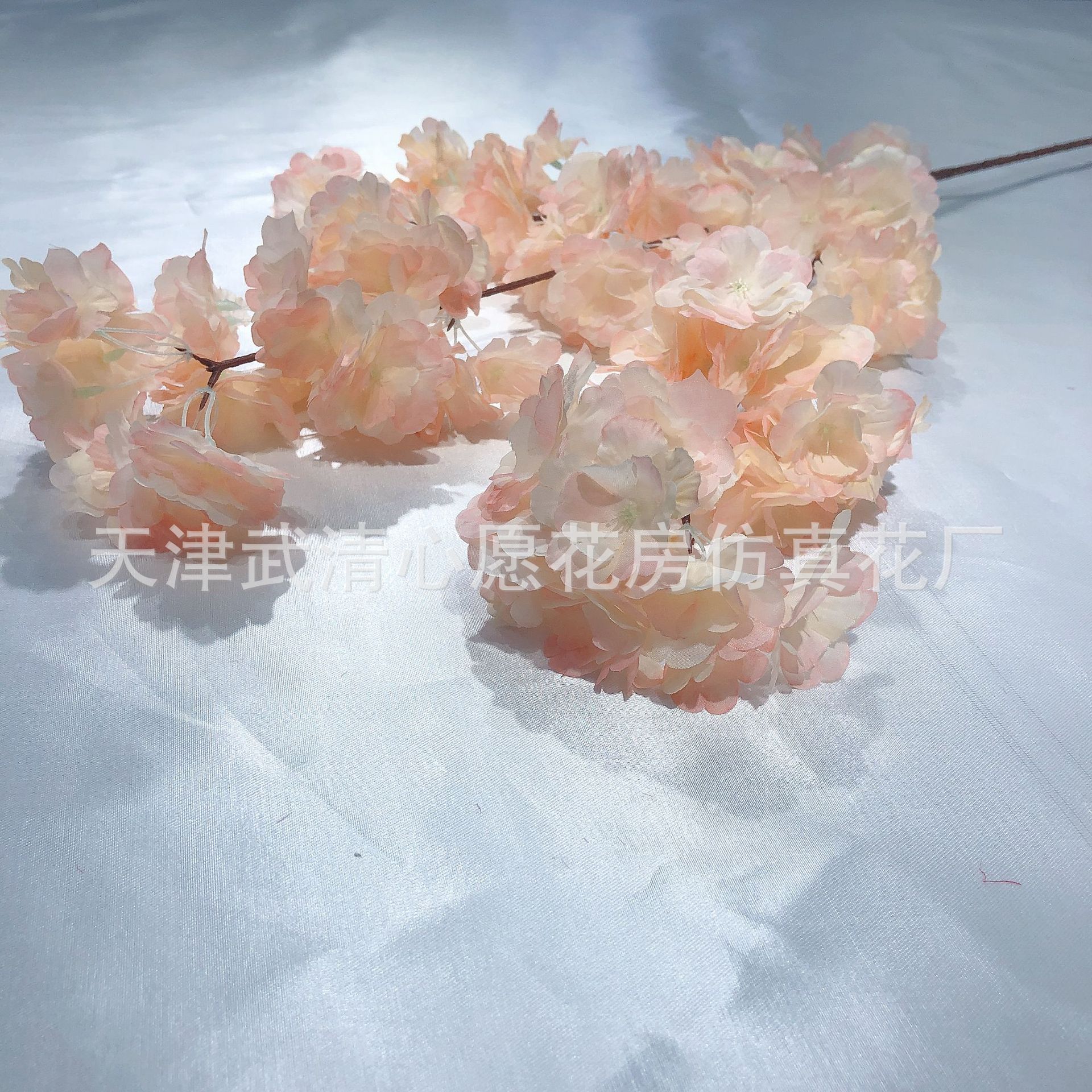 Artificial Cheery Branch Hotel Wedding Celebration Decoration Cherry Tree Peach Blossom Plastic Fake Flower Silk Flower Living Room Ceiling Balcony HANAFUJI Artificial Cheery Branch Hotel Wedding Celebration Decoration Cherry Tree Peach Blossom Plastic Fake Flower Silk Flower Living Room Ceiling Balcony HANAFUJI