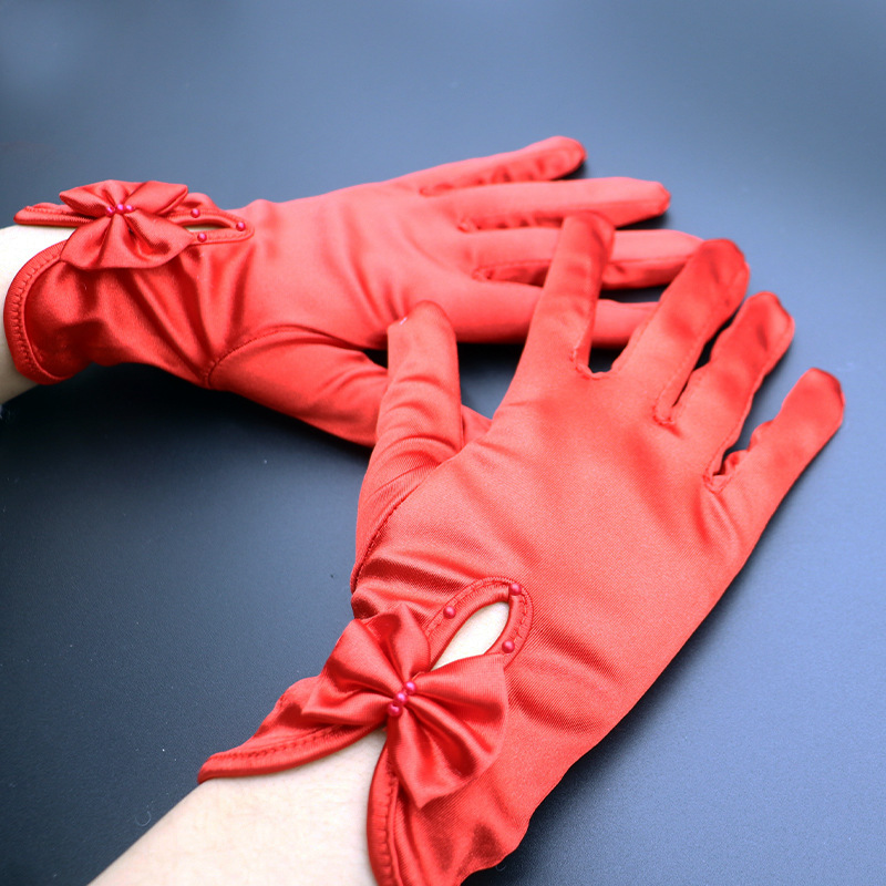 Factory Direct Supply Chinese Wedding Etiquette Dress Bride Red Dress Gloves Bride Xiuhe Wedding Red Accessories Gloves