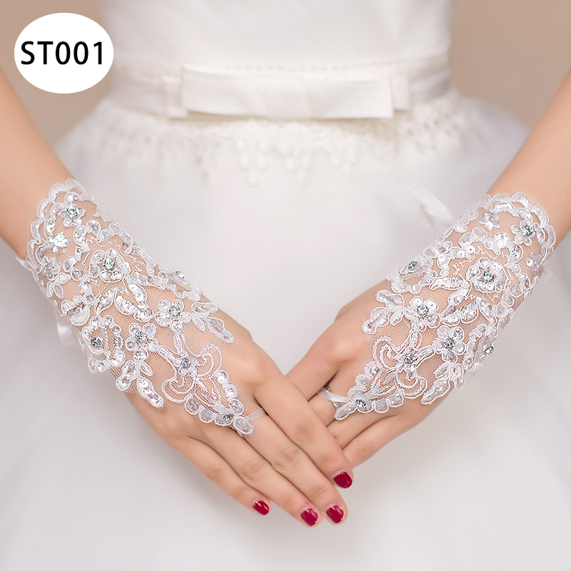 New Strap Gloves Short Fingerless Hook Open Finger Lace Sequins Flower Red Red Bridal Wedding Dress Toast Clothing New Strap Gloves Short Fingerless Hook Open Finger Lace Sequins Flower Red Red Bridal Wedding Dress Toast Clothing