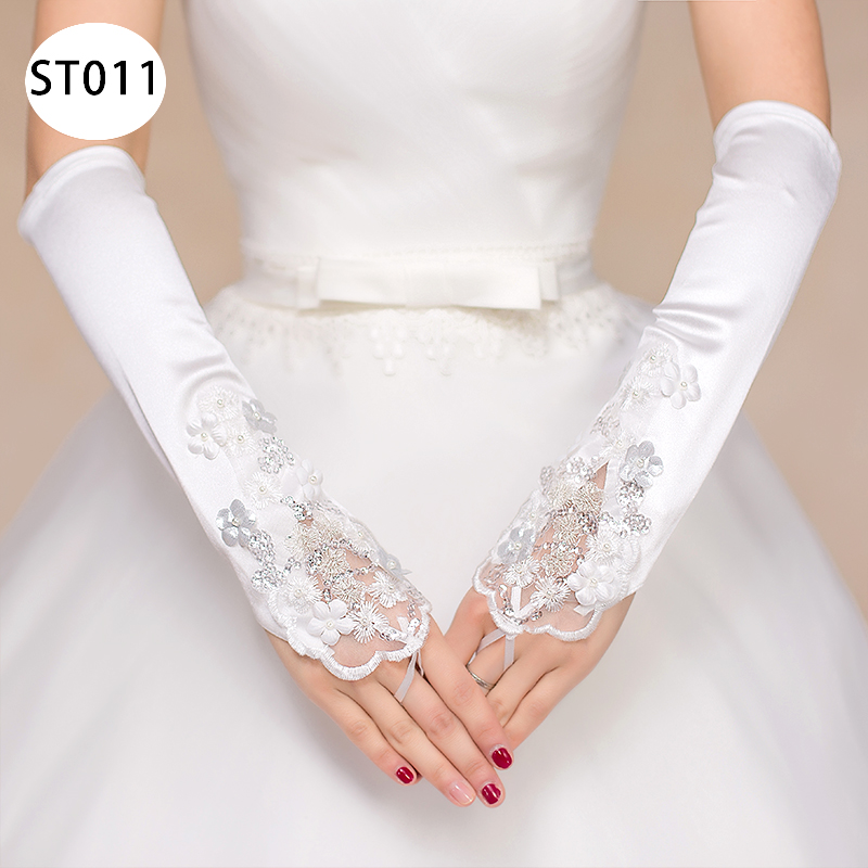 New Strap Gloves Short Fingerless Hook Open Finger Lace Sequins Flower Red Red Bridal Wedding Dress Toast Clothing New Strap Gloves Short Fingerless Hook Open Finger Lace Sequins Flower Red Red Bridal Wedding Dress Toast Clothing