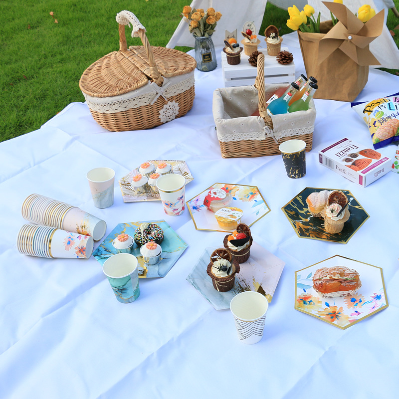 7-Inch Disposable Plate Picnic Plate Cake Dishes Children's Birthday Party Paper Pallet Dessert Bar Decoration Tableware 7-Inch Disposable Plate Picnic Plate Cake Dishes Children's Birthday Party Paper Pallet Dessert Bar Decoration Tableware