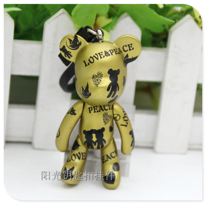 Bear key ring pendant creative bag cartoon violence violence bear pendant Keychain car personality factory wholesale Bear key ring pendant creative bag cartoon violence violence bear pendant Keychain car personality factory wholesale