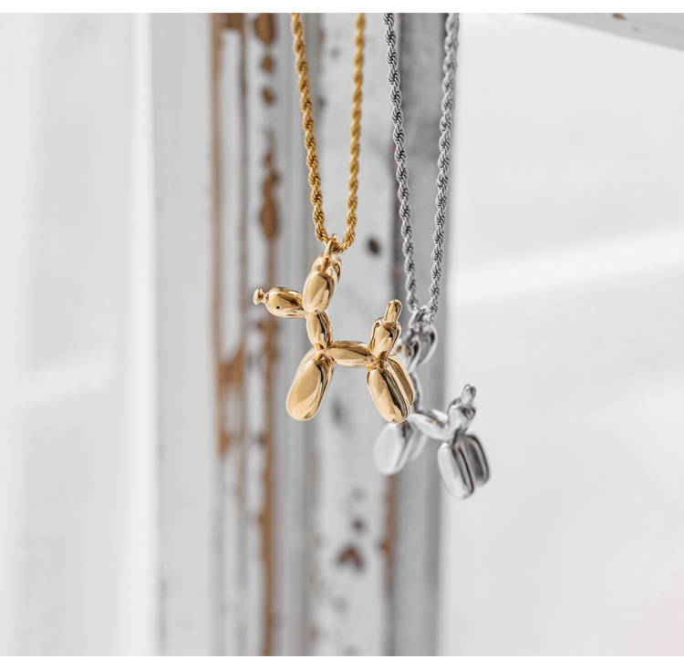 European and American Retro Balloon Dog Long Necklace Sweater Chain Hip Hop Cool Fashion Online Red Fashion Minimalist Design Does Not Fade