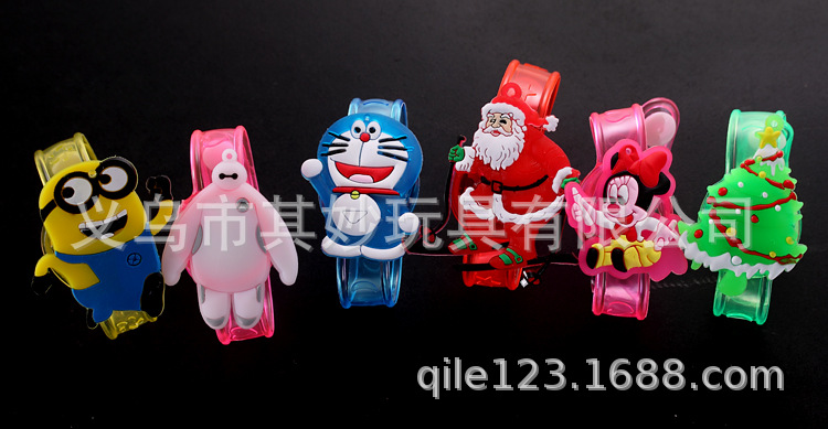 Luminous Bracelet Cartoon Creative Watch Flash Children's Gift Small Toy Stall Supply WeChat QR Code Scanning Gift Luminous Bracelet Cartoon Creative Watch Flash Children's Gift Small Toy Stall Supply WeChat QR Code Scanning Gift