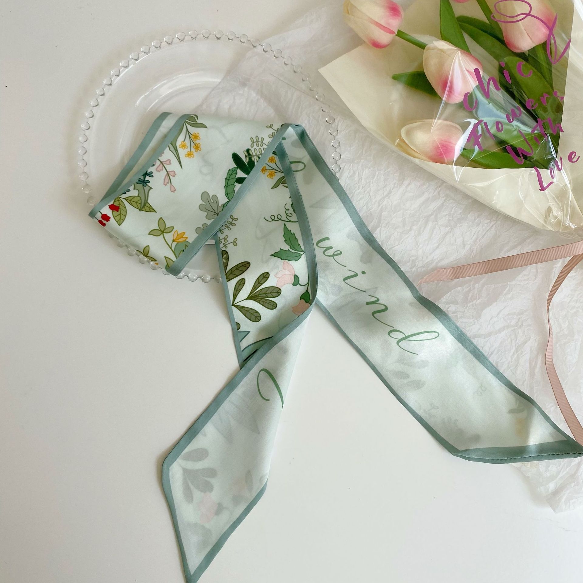 2021ins Spring New All-Match Silk Scarf Girl's Heart Tie-up Hair Tie Hair Ribbon Arm Bag Multi-Functional Hair Band 2021ins Spring New All-Match Silk Scarf Girl's Heart Tie-up Hair Tie Hair Ribbon Arm Bag Multi-Functional Hair Band