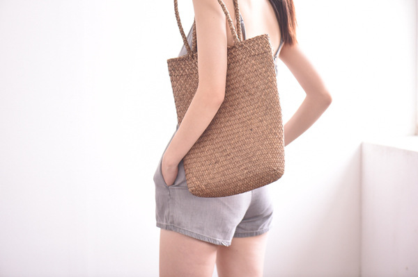 Straw Woven Bag New Beach Weaving Straw Bag Women's Shoulder Bag Japanese Style Simple Literary Mori Girl Summer Mat Bag Fashion Straw Woven Bag New Beach Weaving Straw Bag Women's Shoulder Bag Japanese Style Simple Literary Mori Girl Summer Mat Bag Fashion