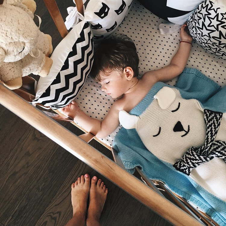 INS White Bear Blanket Three-Dimensional Ear Blanket Children Knitted Blanket Beach Mat Baby Baby Blanket