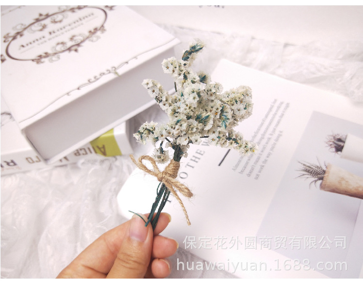 Mini Dried Flowers Bouquet Rose Decoration Gift Box Card Decoration DIY Material Shooting Props Mini Dried Flowers Bouquet Rose Decoration Gift Box Card Decoration DIY Material Shooting Props